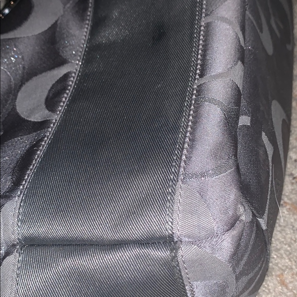 Coach Brand Diaper Bag Carry All and Wallet - Picture 7 of 7